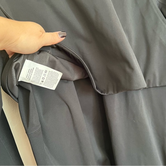 Nike Storm-FIT Oregon Jacket - Picture 8 of 9